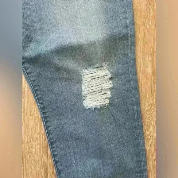 🛑NOT FOR SALE!! - Picture 2 of 8